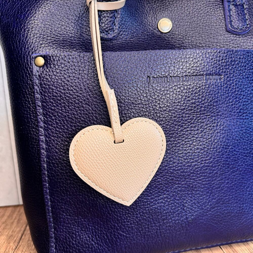 Taupe Neutral Heart Purse Charm Bag Charm Flair Gift for Her Spread Love NEW